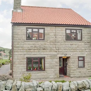  Holiday home Denton House